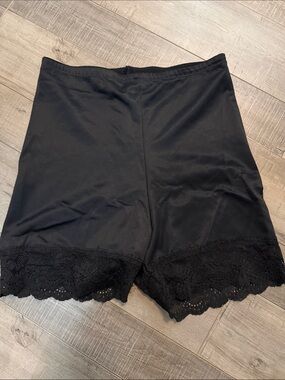 Nancy Ganz Black Body Shaper Shorts